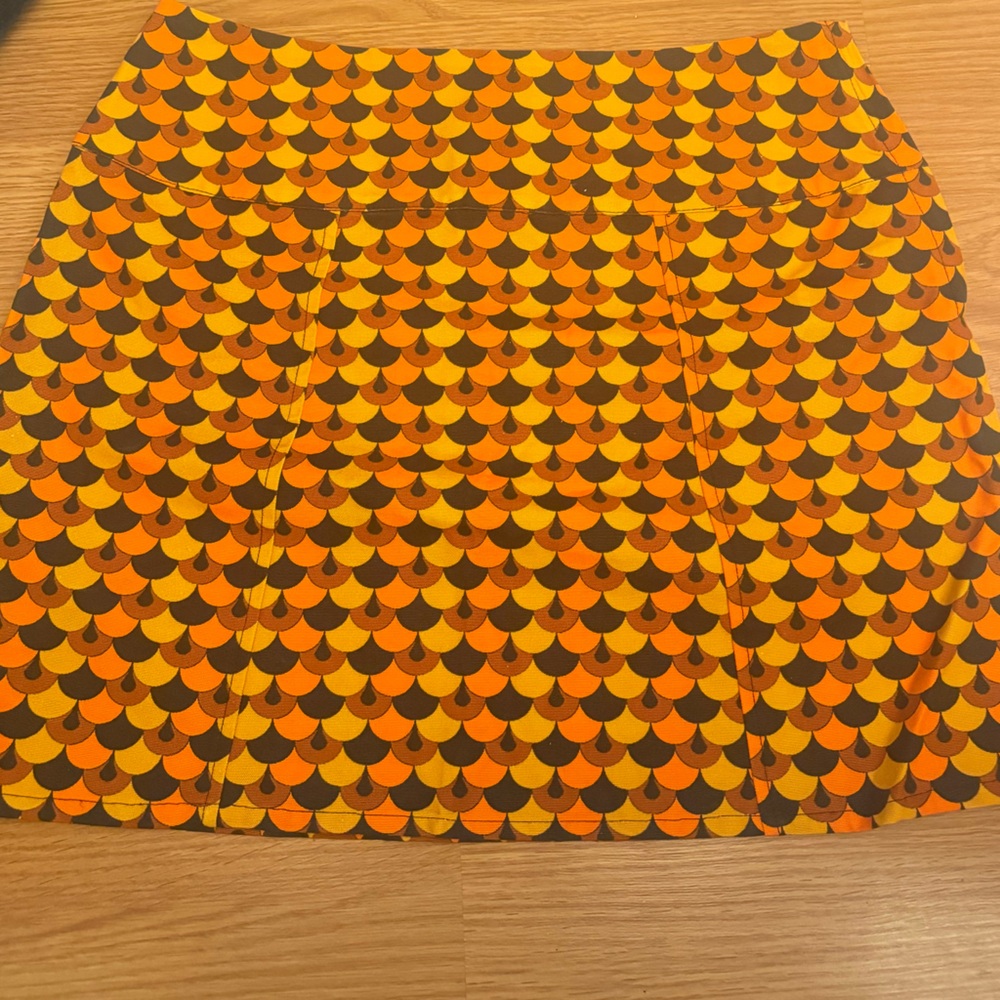 Vintage '70s Scale Pattern Mini Skirt - Retro Orange & Yellow Scales 🧡💛